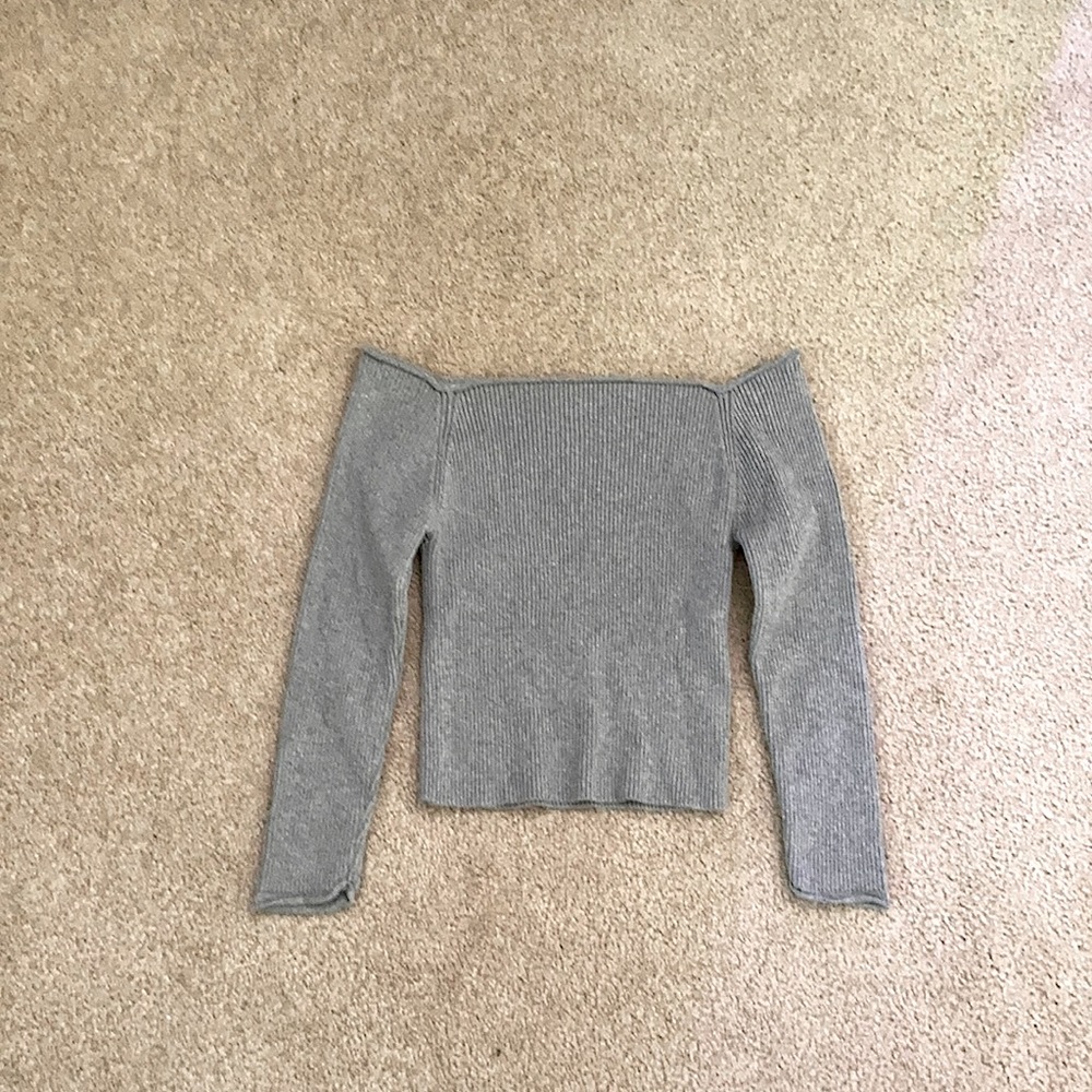 Grey ribbed off the shoulder long sleeve
